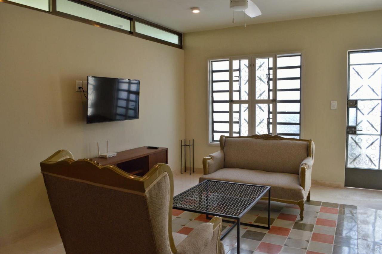 Casa Lazaro- Hermosa Casa Familiar ميريدا المظهر الخارجي الصورة